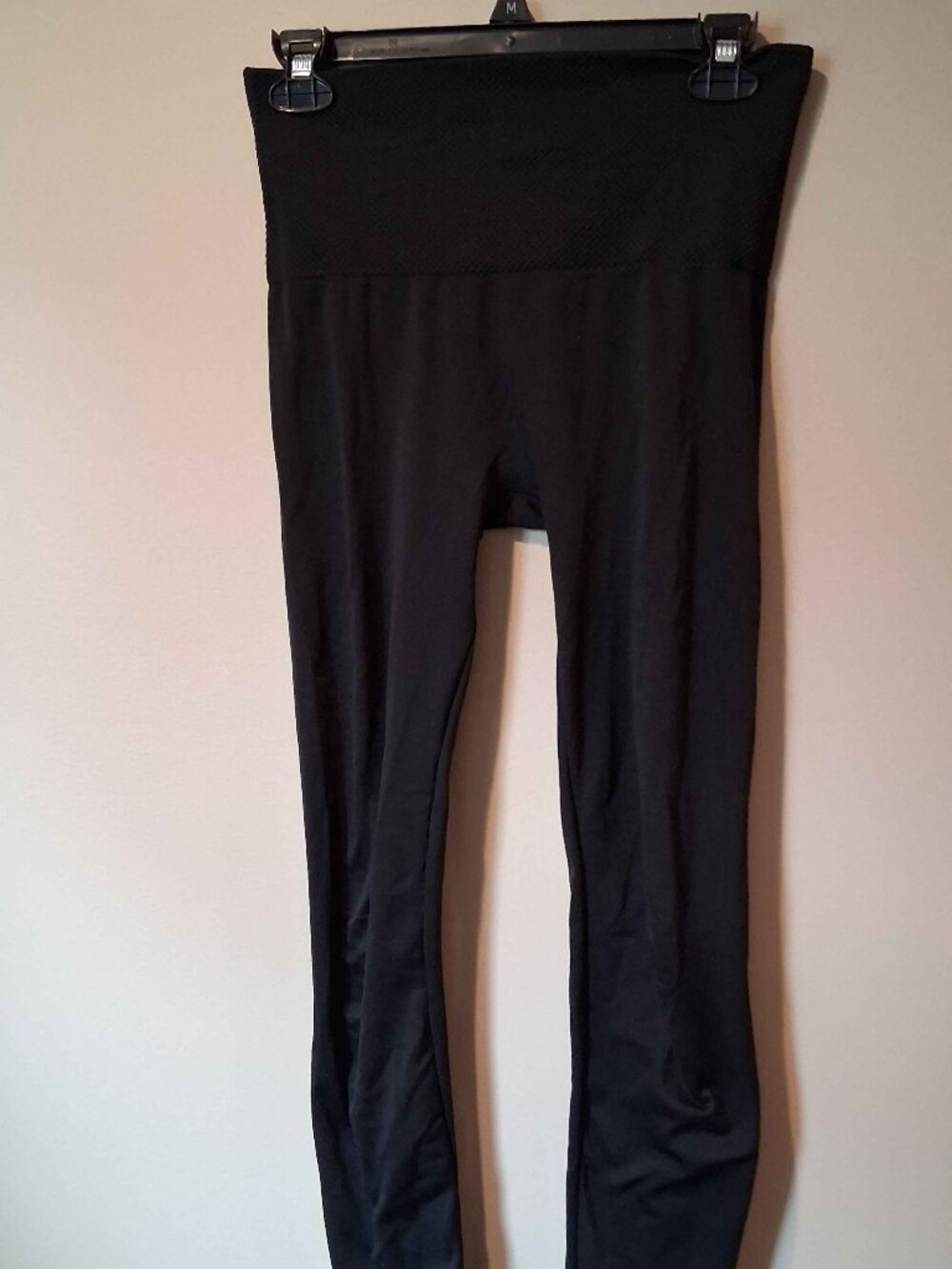 French Laundry Black High Waisted Textured Waist Leggings S/M